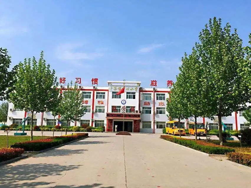 金乡县中小学教师照明提升工程